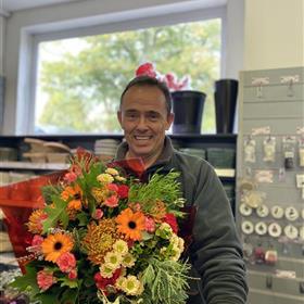 fwthumbRays Florist Graham King Florist.jpg